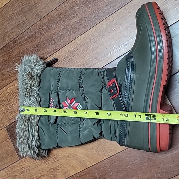 Roxy Winter Boots - Picture 12 of 13